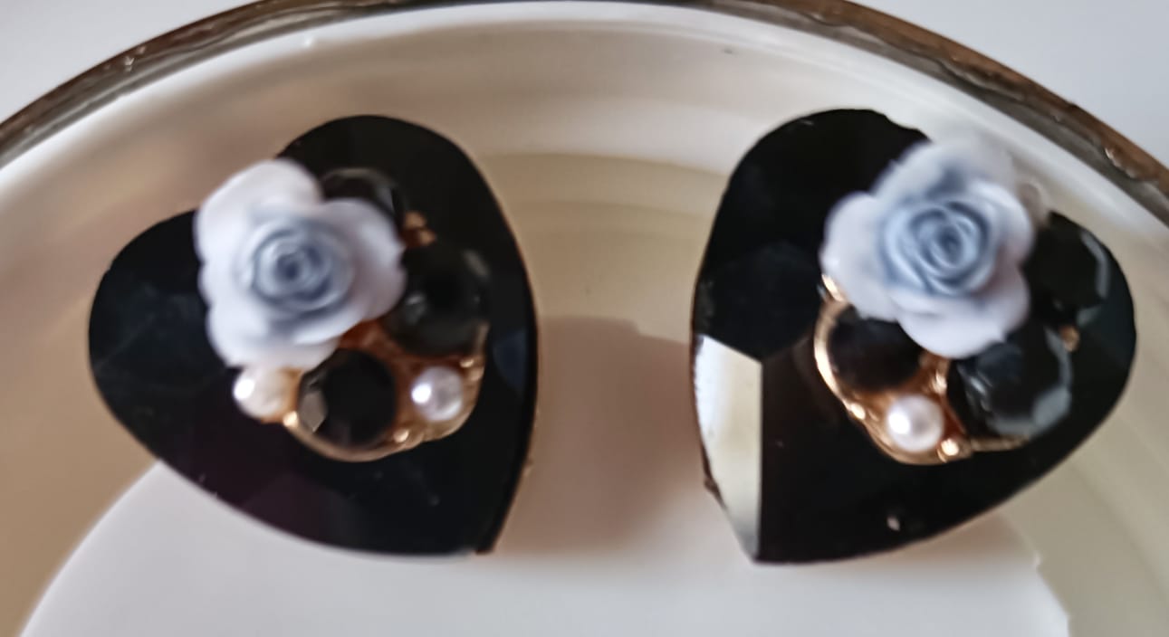 BLACK Heart-Shaped Crystal Floral Earrings