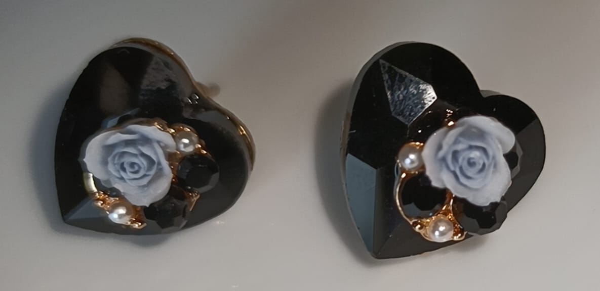 BLACK Heart-Shaped Crystal Floral Earrings